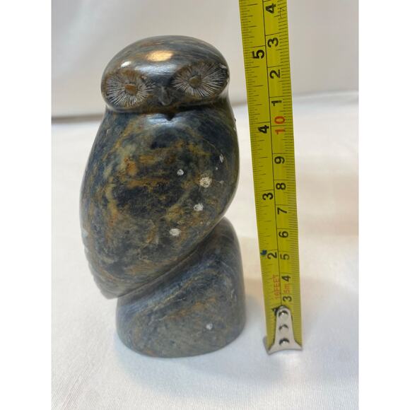 Large Native Chippewa Carved Stone Owl Sculpture By Chuck Poupart - Picture 15 of 15